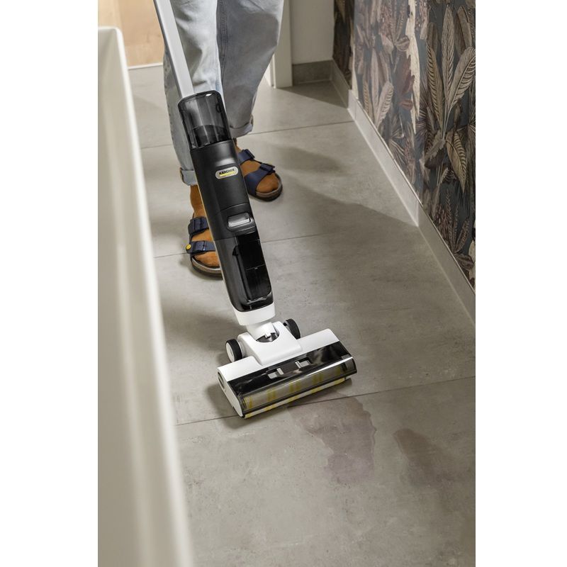Уред за почистване на под Karcher FCV 3